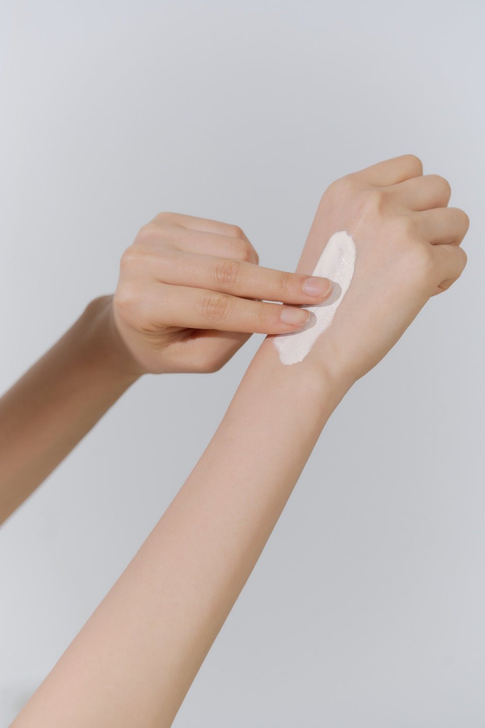 Buy Skin1004 Madagascar Centella Air - Fit Suncream Light 50ml Online in Saudi Arabia - YASHIE SA