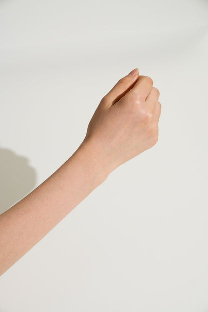 Buy Skin1004 Madagascar Centella Air - Fit Suncream Light 50ml Online in Saudi Arabia - YASHIE SA