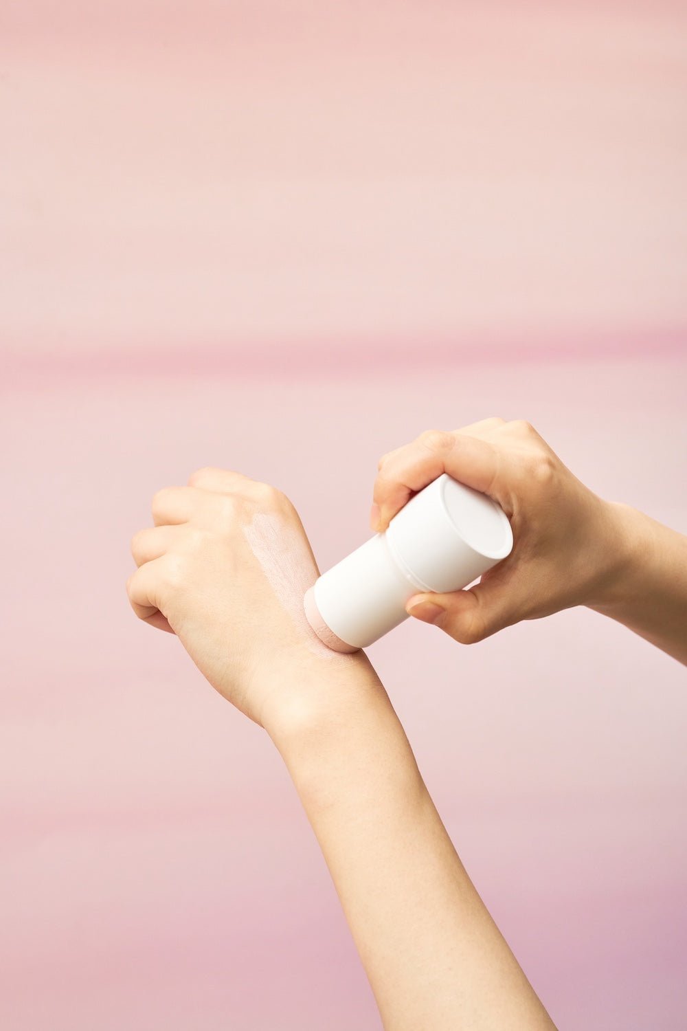 Buy Skin1004 Madagascar Centella Poremizing Quick Clay Stick Mask 27g Online in Saudi Arabia - YASHIE SA